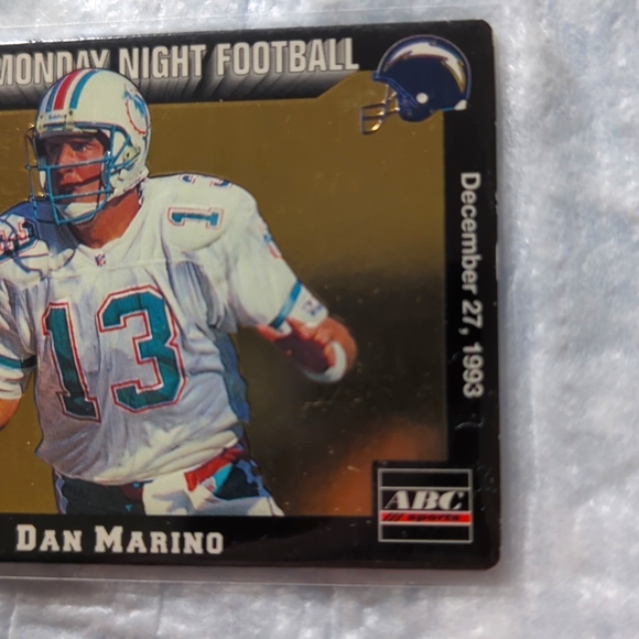 🩸SALE $5.00🩸DAN MARINO - 1993 ACTION READ DESCRIPTION - Picture 3 of 12